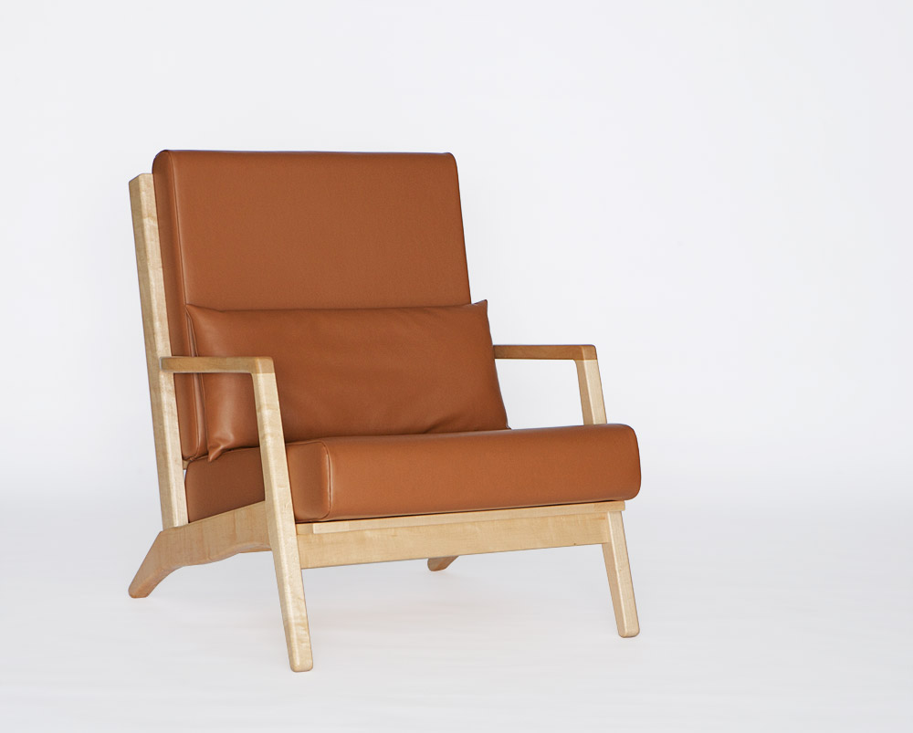 メープルと革を用いた安楽椅子