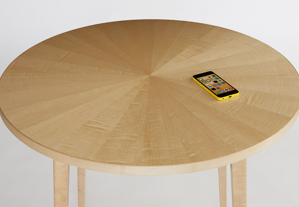 radial circular tabletop　メープルの丸テーブル