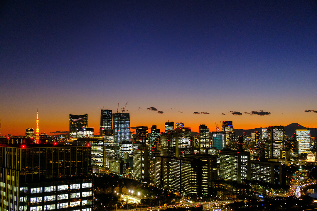 富士山と東京タワーが見えた東京の夜景